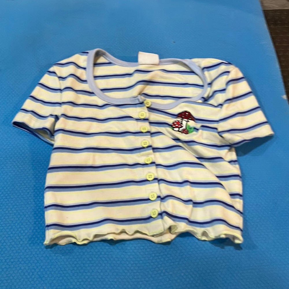 Empyre mushroom crop top